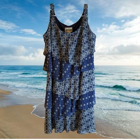 Bethany 8 sleeveless blue lined layered look flowy polyester spring dress. - Picture 1 of 1